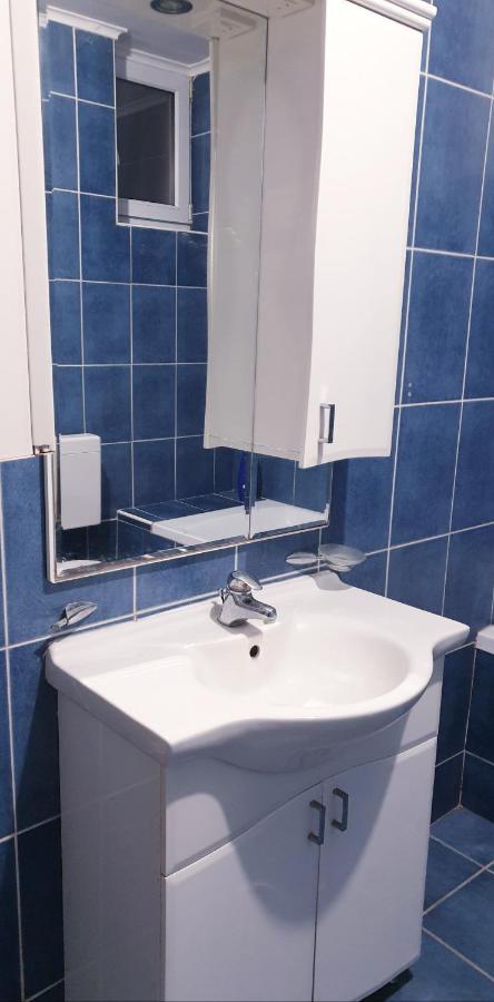 סרמסקה מיטרוביקה Apartman Mirage מראה חיצוני תמונה